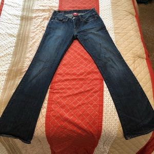 Lucky brand jeans